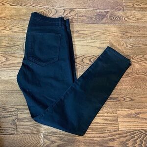Gap women’s black stretch jeans ‎ in size 27